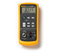 Fluke 717 Pressure Calibrator